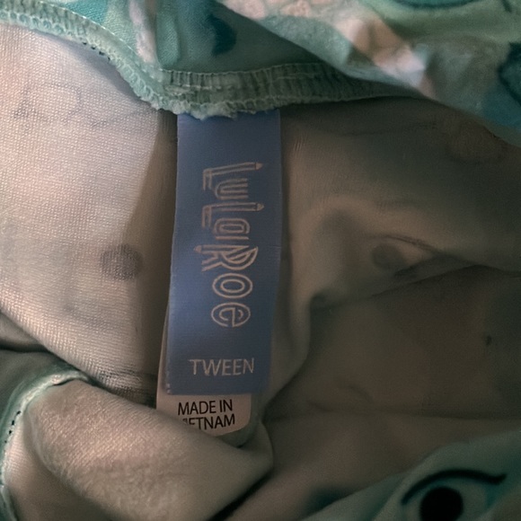 LLR LuLaRoe tween Disney leggings - Picture 3 of 3